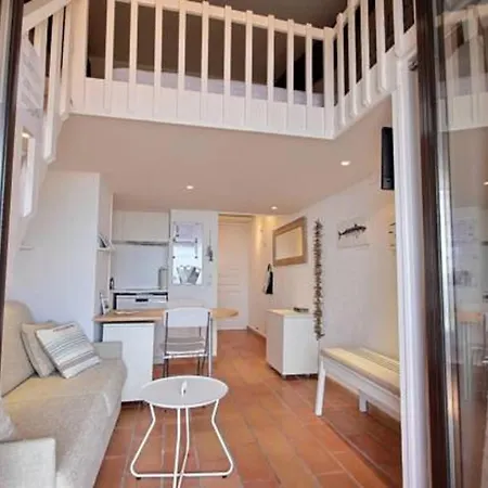 Outstanding Mediterranean Sea View Théoule-sur-Mer